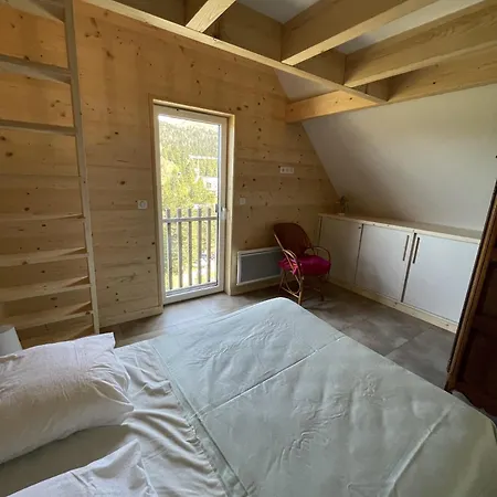Deux Hermines Chalet